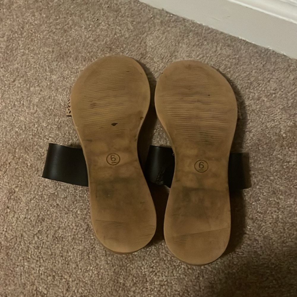 Target sandals - Picture 3 of 3